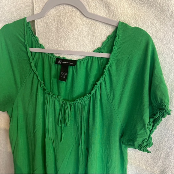 INC International Concepts Green Flutter Sleeve Blouse - Picture 4 of 5